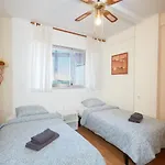 Anna Sun Holiday Apt